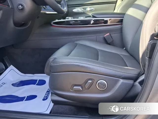 Genesis GV70 id 3616022 из Кореи 8