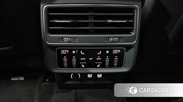 Audi Q8 (4M) id 4535922 из Кореи 8