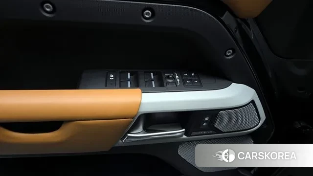 Land Rover Defender (L663) id 3420550 из Кореи 8