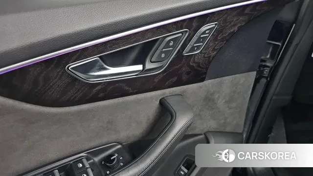 Audi Q8 (4M) id 3012204 из Кореи 8