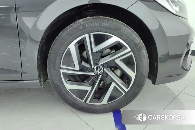 Volkswagen Sagitar id 4273117 из Китая 8