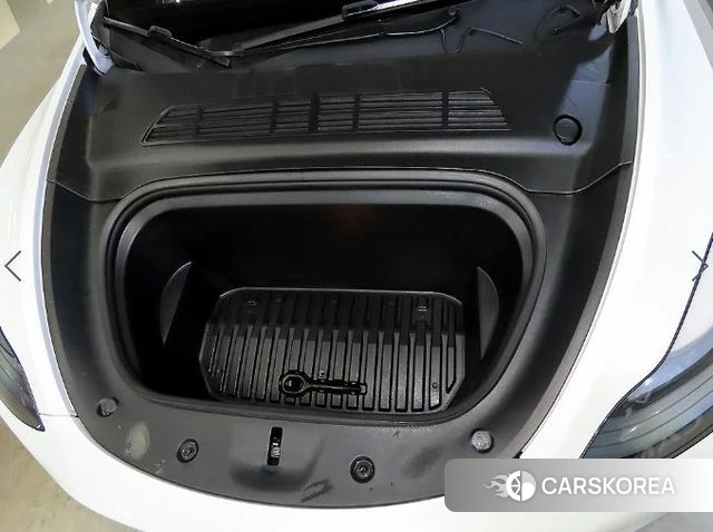 Tesla Model Y id 4186105 из Кореи 8