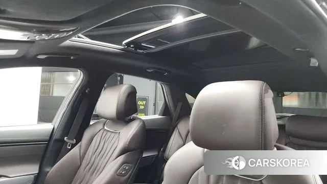 Genesis GV70 id 3572117 из Кореи 8