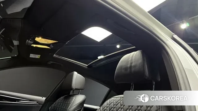 BMW 5 Series (G30) id 2895328 из Кореи 8