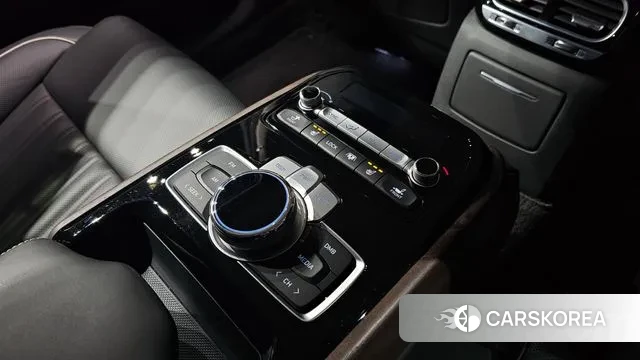 Genesis G90 id 3323570 из Кореи 8