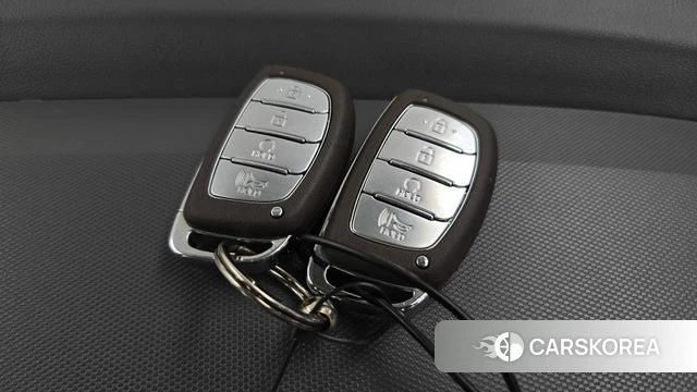 Hyundai Casper id 4636084 из Кореи 8