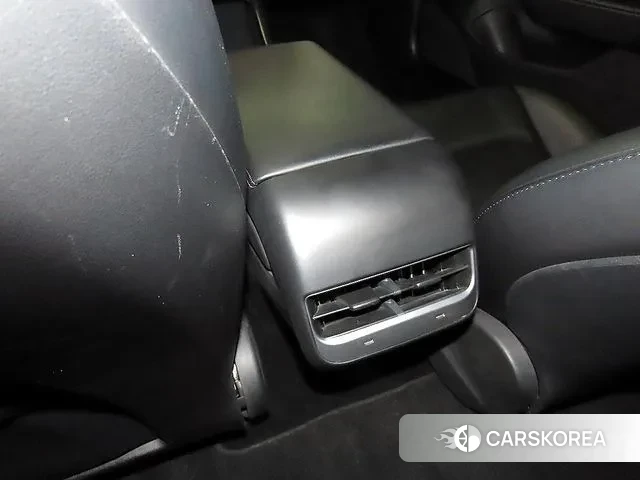 Tesla Model 3 id 3694911 из Кореи 8