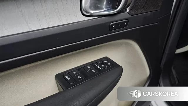 Volvo XC40 id 3544473 из Кореи 8