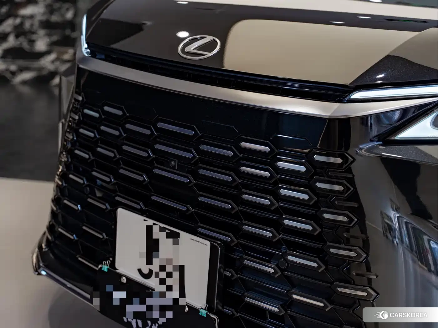 Lexus LM id 4628319 из Китая 8