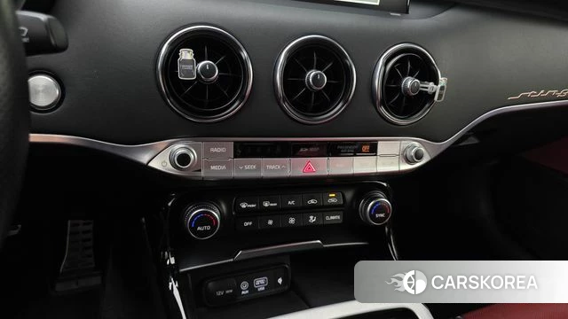 Kia Stinger id 4849652 из Кореи 8