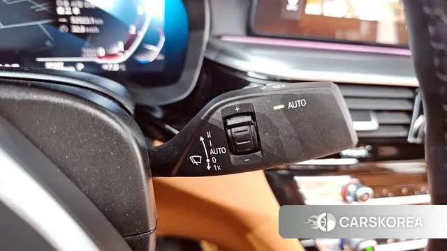 BMW 5 Series (G30) id 3462946 из Кореи 8