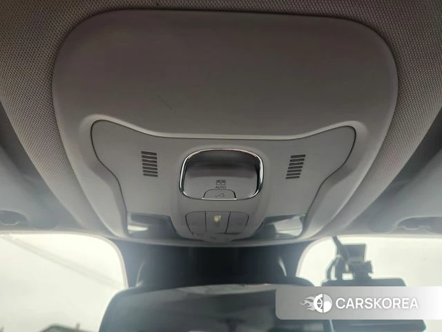 Jeep Renegade id 3917209 из Кореи 8