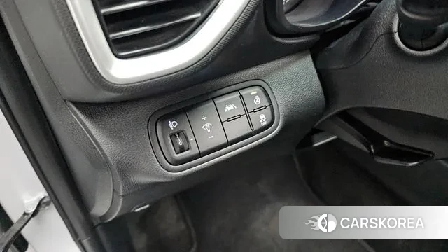 Hyundai Venue id 3361052 из Кореи 8