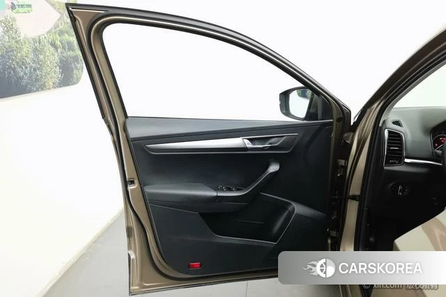 Skoda Krok id 4210680 из Китая 8