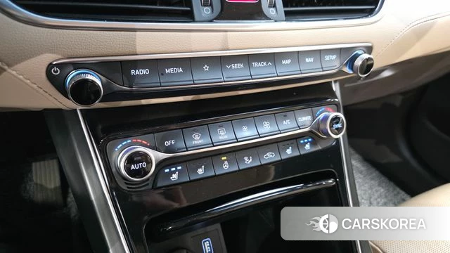 Hyundai Grandeur IG id 4581718 из Кореи 8