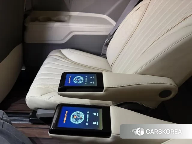 Kia The New Carnival 4th Generation id 3528101 из Кореи 8