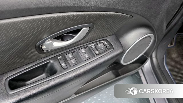 Renault Korea (Samsung) SM3 Z.E. id 4351221 из Кореи 8