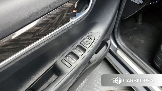 Hyundai Grandeur IG Hybrid id 2986861 из Кореи 8