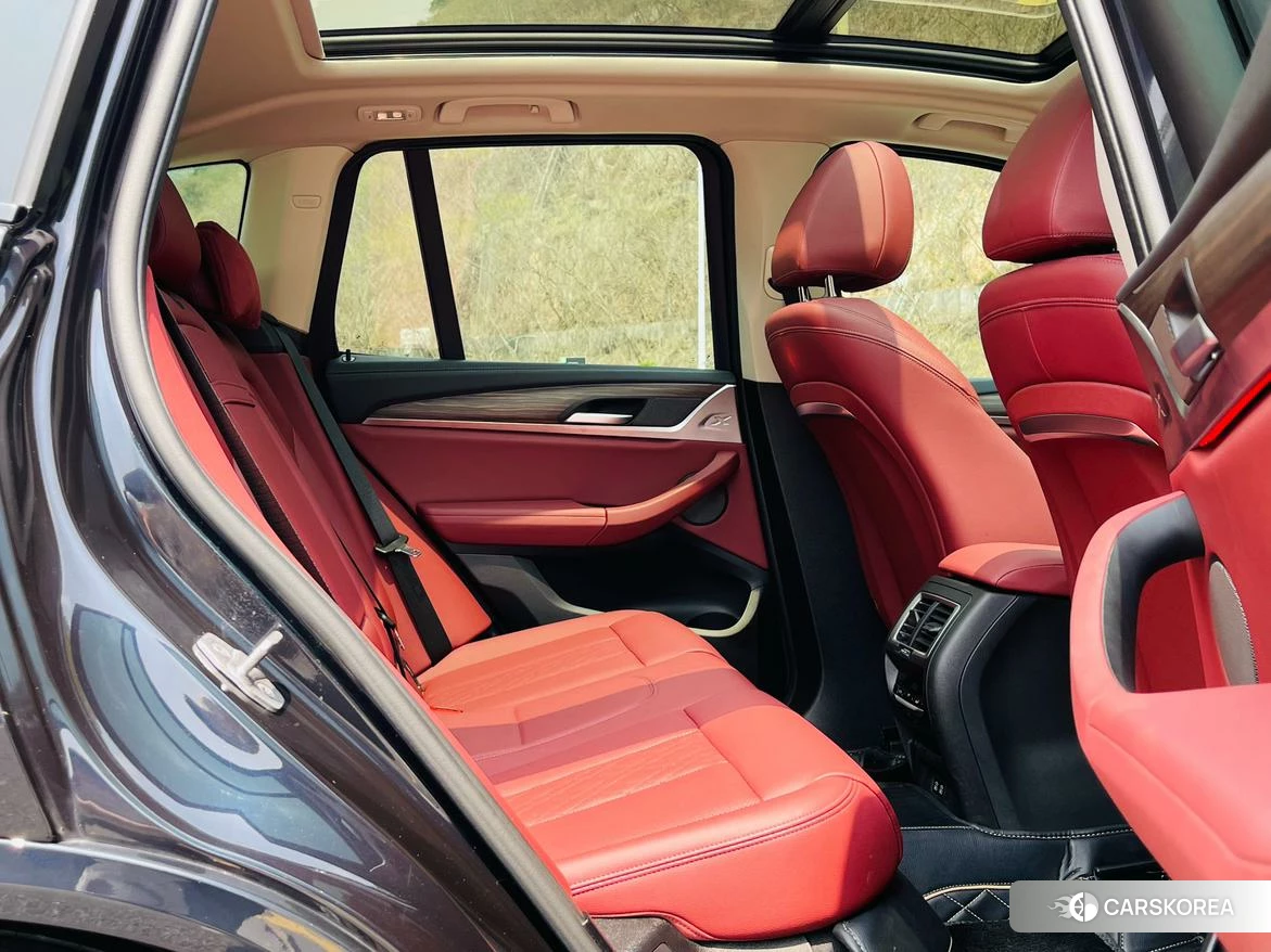 BMW X3 id 4413178 из Китая 8