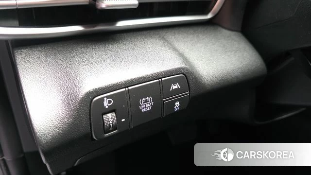 Hyundai Avante Hybrid (CN7) id 4592596 из Кореи 8