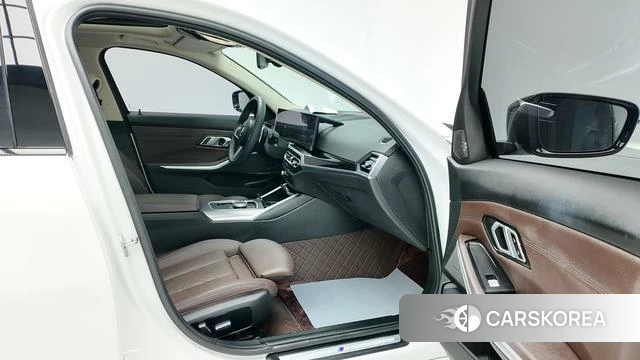 BMW 3 series id 4275818 из Китая 8