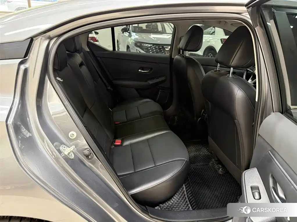 Nissan Sylphy id 4546012 из Китая 8