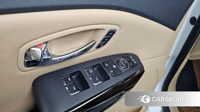 Kia The New Carnival id 2994933 из Кореи 8