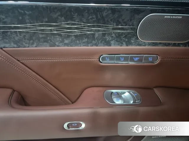 Genesis G90 (RS4) id 2939499 из Кореи 8