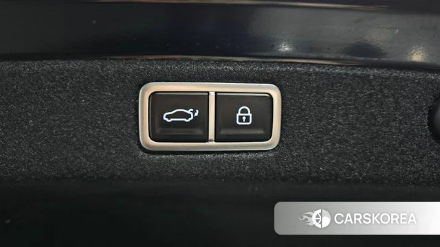 Hyundai Grandeur (GN7) id 4388364 из Кореи 8