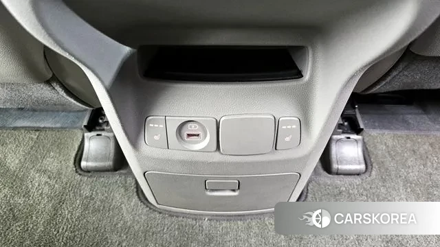 Kia The New Carnival id 3024686 из Кореи 8