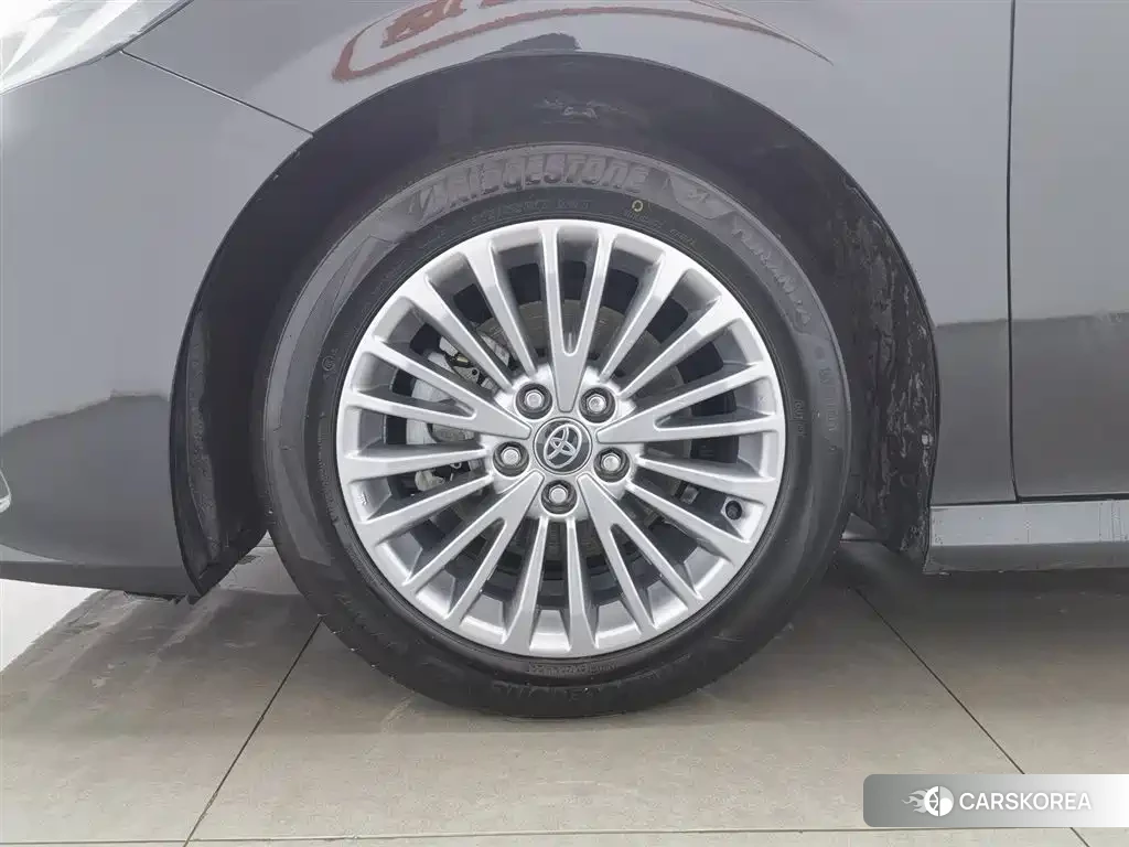 Toyota Camry id 4547517 из Китая 8