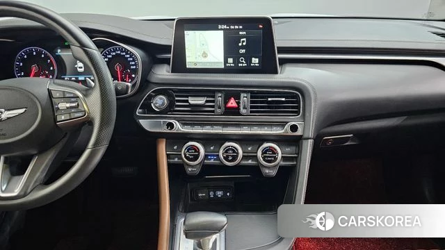 Genesis G70 id 4424677 из Кореи 8