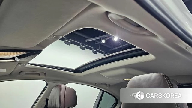 BMW 5 Series (G30) id 4231211 из Кореи 8