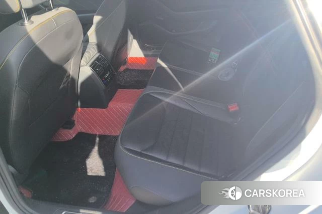 Volkswagen CC id 4277973 из Китая 8