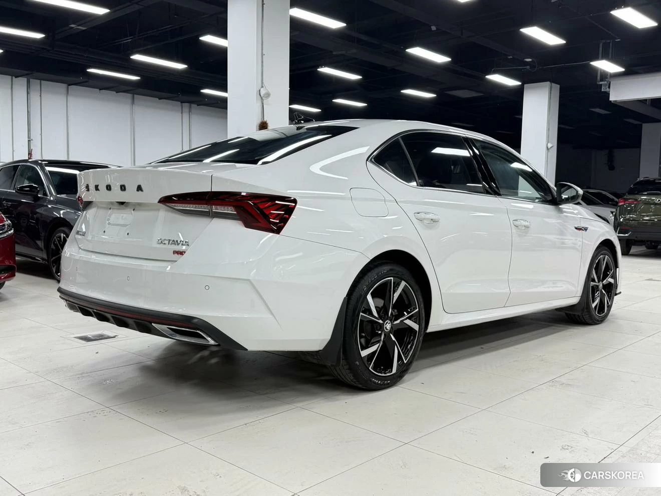 Skoda Octavia id 4504857 из Китая 8