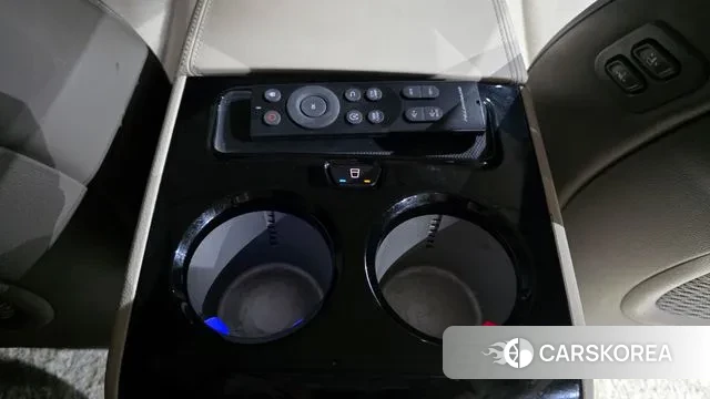 Kia Carnival 4th generation id 3747400 из Кореи 8