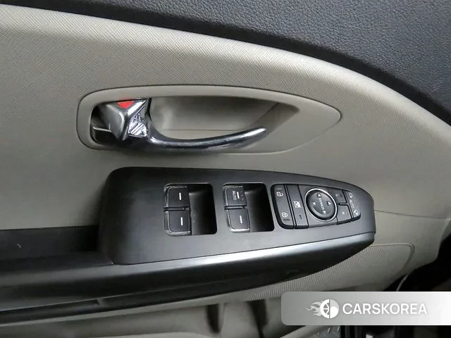 Kia The New Carnival id 3407745 из Кореи 8