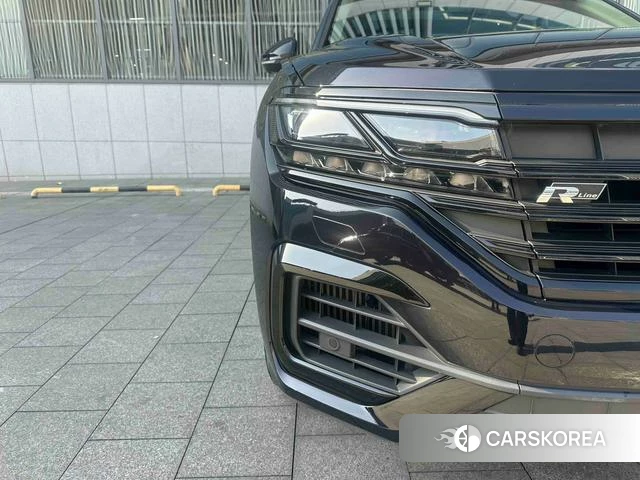 Volkswagen Touareg id 4213918 из Китая 8