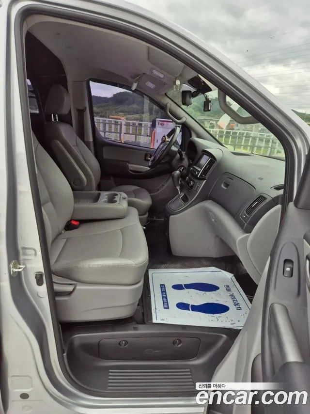 Hyundai The New Grand Starex id 2882026 из Кореи 8