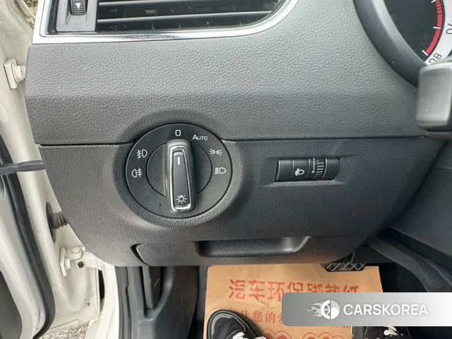 Skoda Octavia id 4238327 из Китая 8