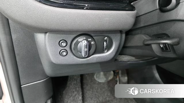 Mini Cooper Clubman id 4315515 из Кореи 8