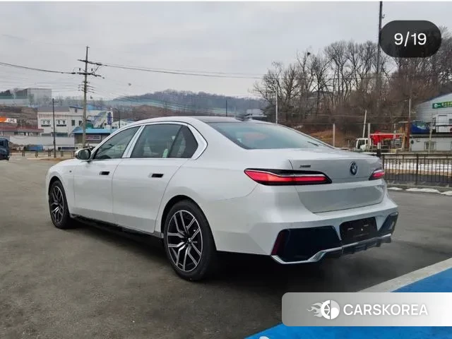 BMW 7 Series (G70) id 3315237 из Кореи 8