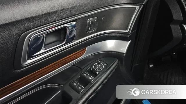 Ford Explorer id 3308053 из Кореи 8