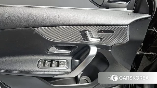 Mercedes-Benz A-Class W177 id 3562720 из Кореи 8