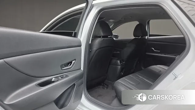 Hyundai The New Avante (CN7) id 3776459 из Кореи 8