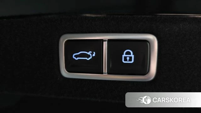 Hyundai Grandeur (GN7) id 4687347 из Кореи 8