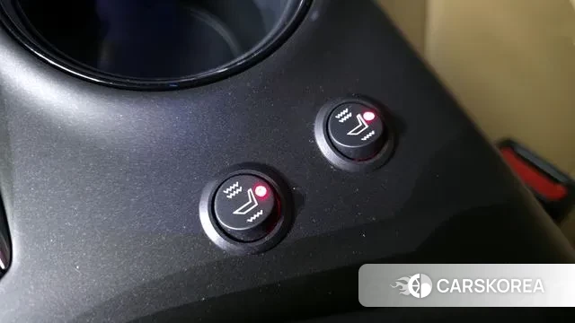 Toyota Camry (XV70) id 3420694 из Кореи 8