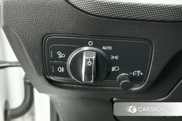Audi Q2L id 4235891 из Китая 8