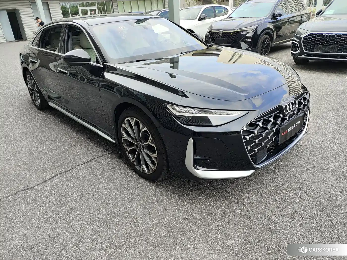 Audi A6L id 4578203 из Китая 8