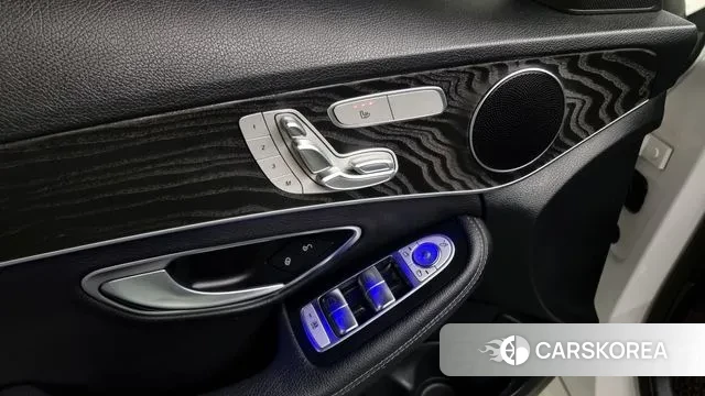 Mercedes-Benz C-Class W205 id 2986345 из Кореи 8